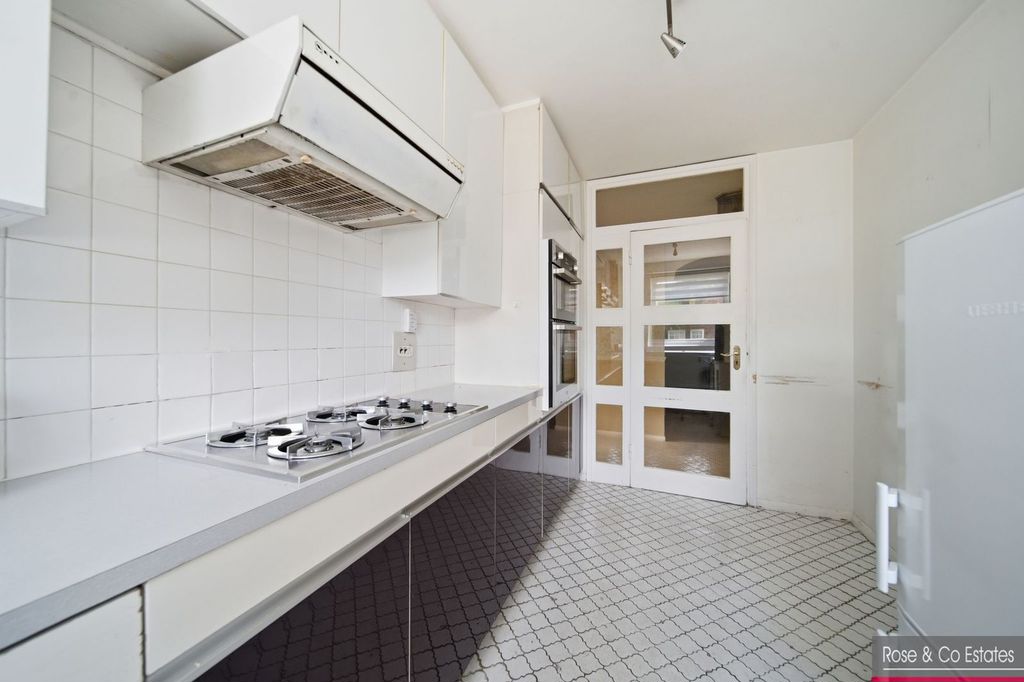 Blair Court, Boundary Road St Johns Wood